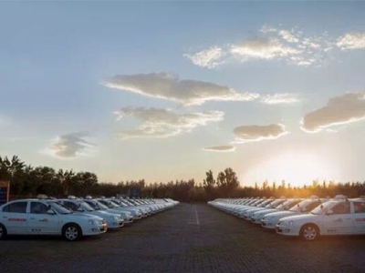 駕照考試科目三沒起步就掛了的原因，東方時(shí)尚金牌教練幫你來分析