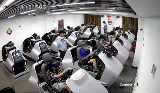 北京東方時尚駕校學費多少？